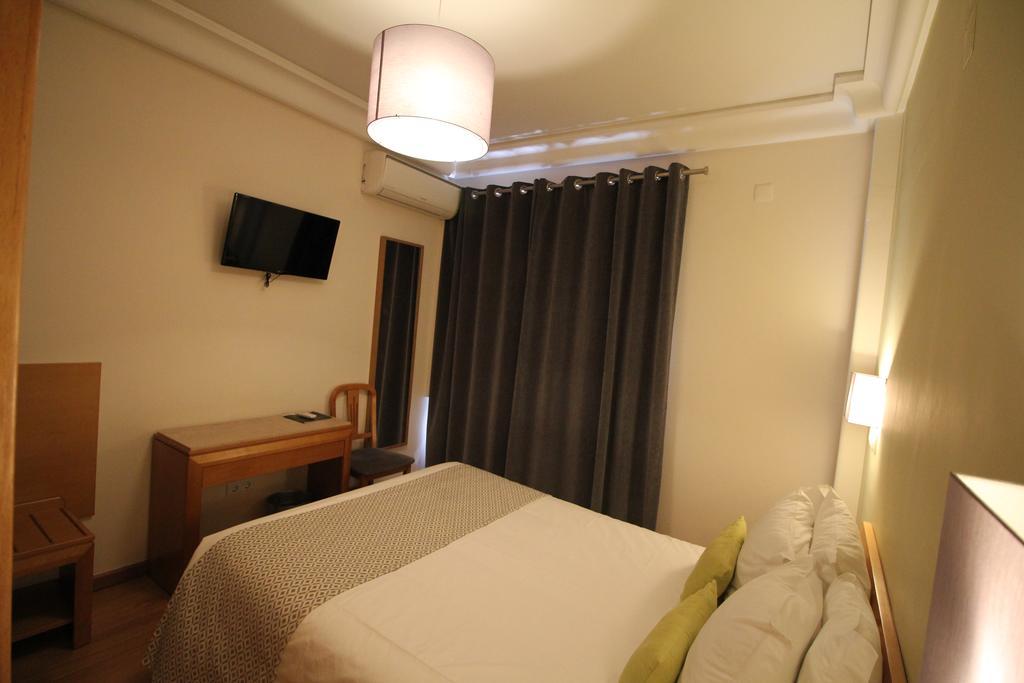 Imperador Hotel Лиссабон Экстерьер фото